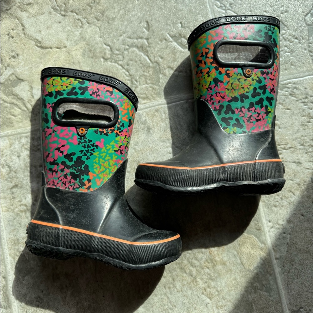 BOGS Kids' Black and Multicolor Rain Boots